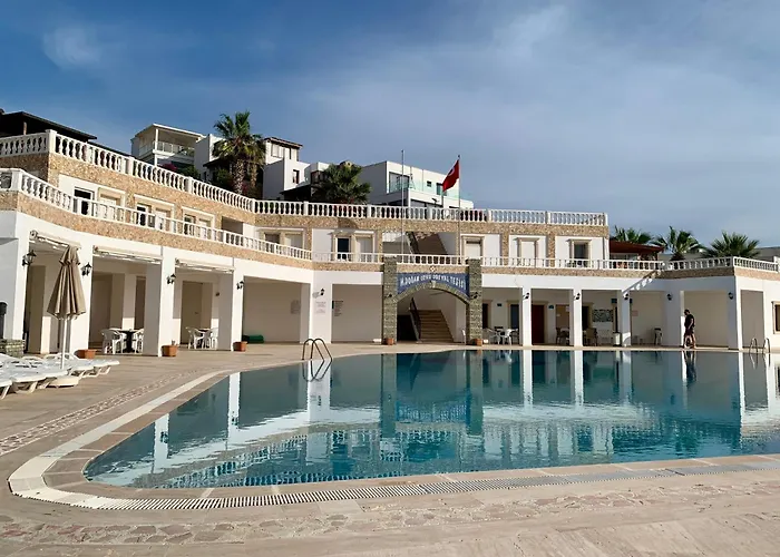 Sea Sunset View, Walk To The Σπίτι διακοπών *