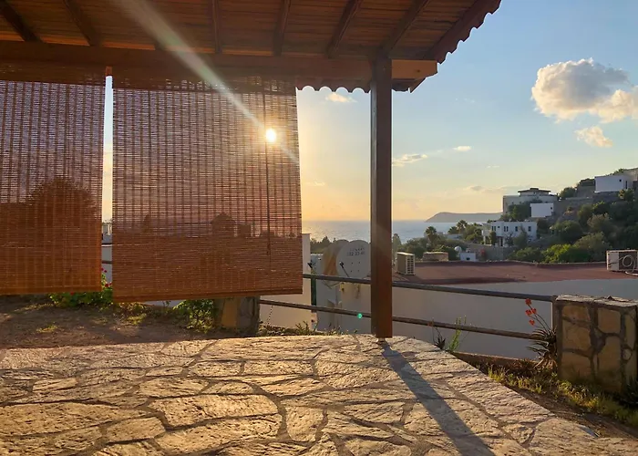 Prázdninový dům Sea Sunset View, Walk To The Gumusluk